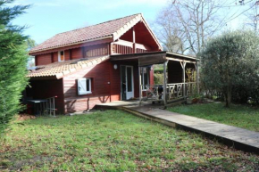 Maison 3 chambres wifi, jardin clos, piscine, tennis